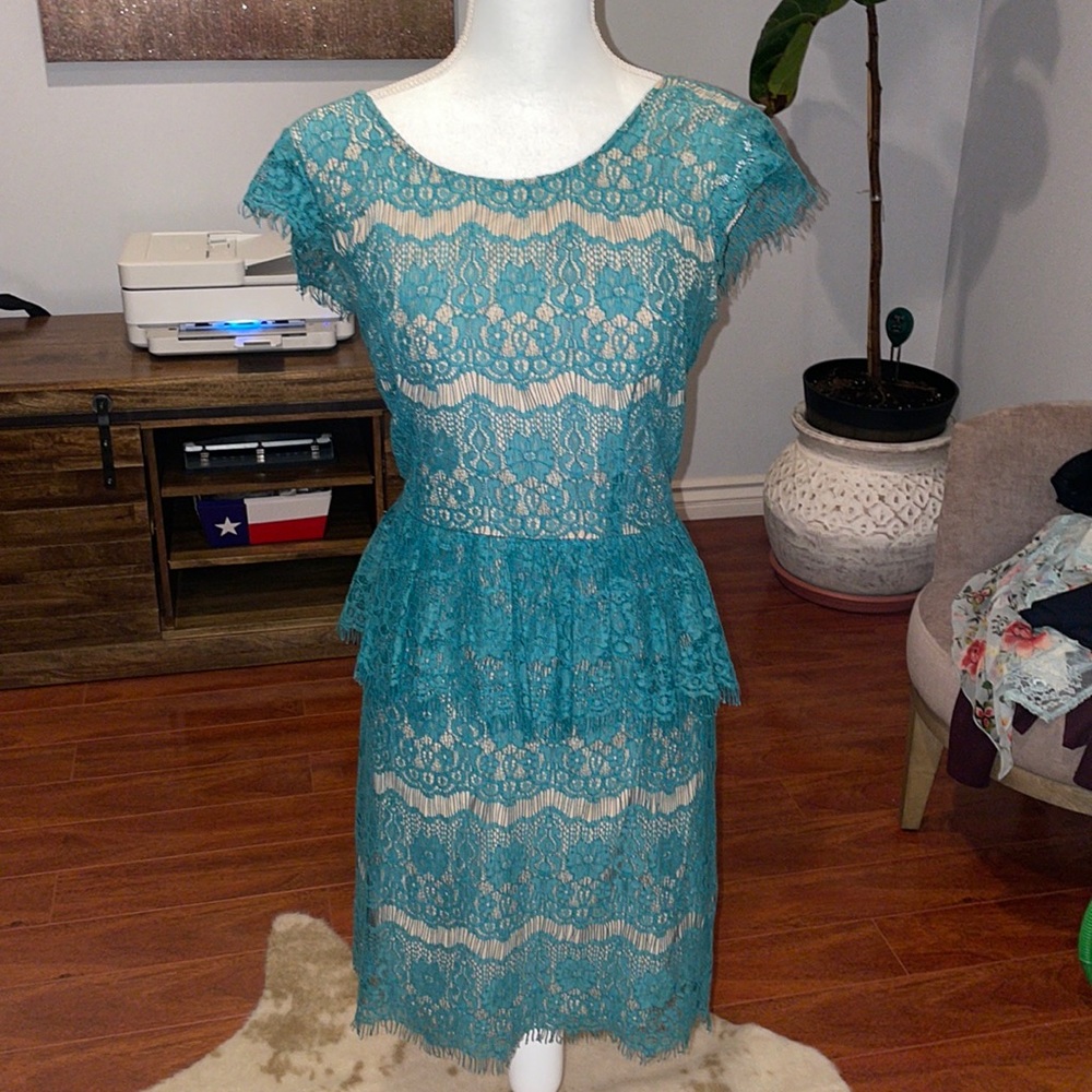 Maeve cocktail dress in size small